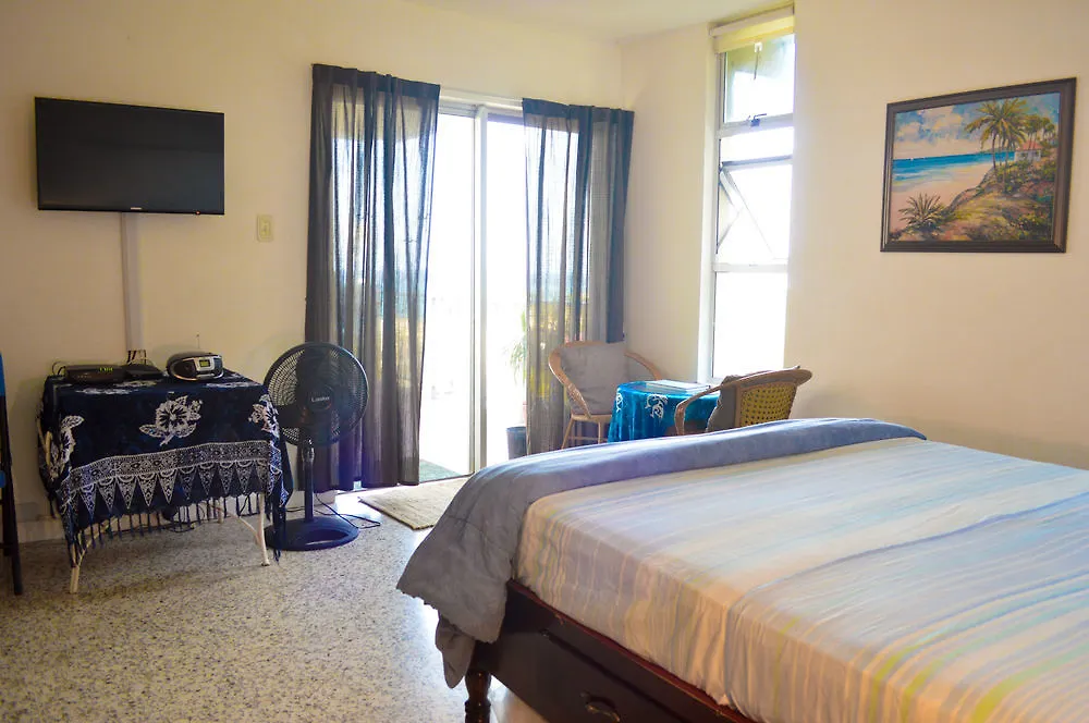 Sky Lounge Beach Studio Montego Bay Jamaika