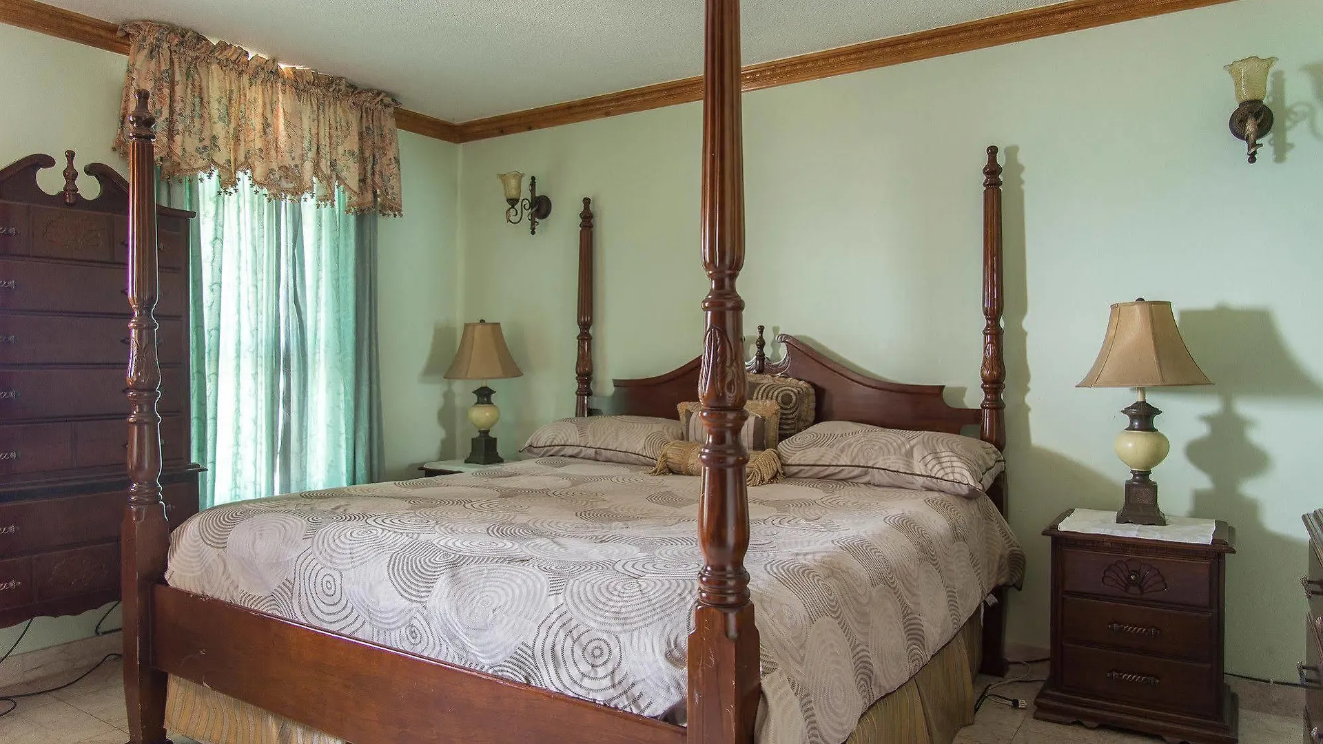 Sky Lounge Beach Studio Montego Bay Apartamento